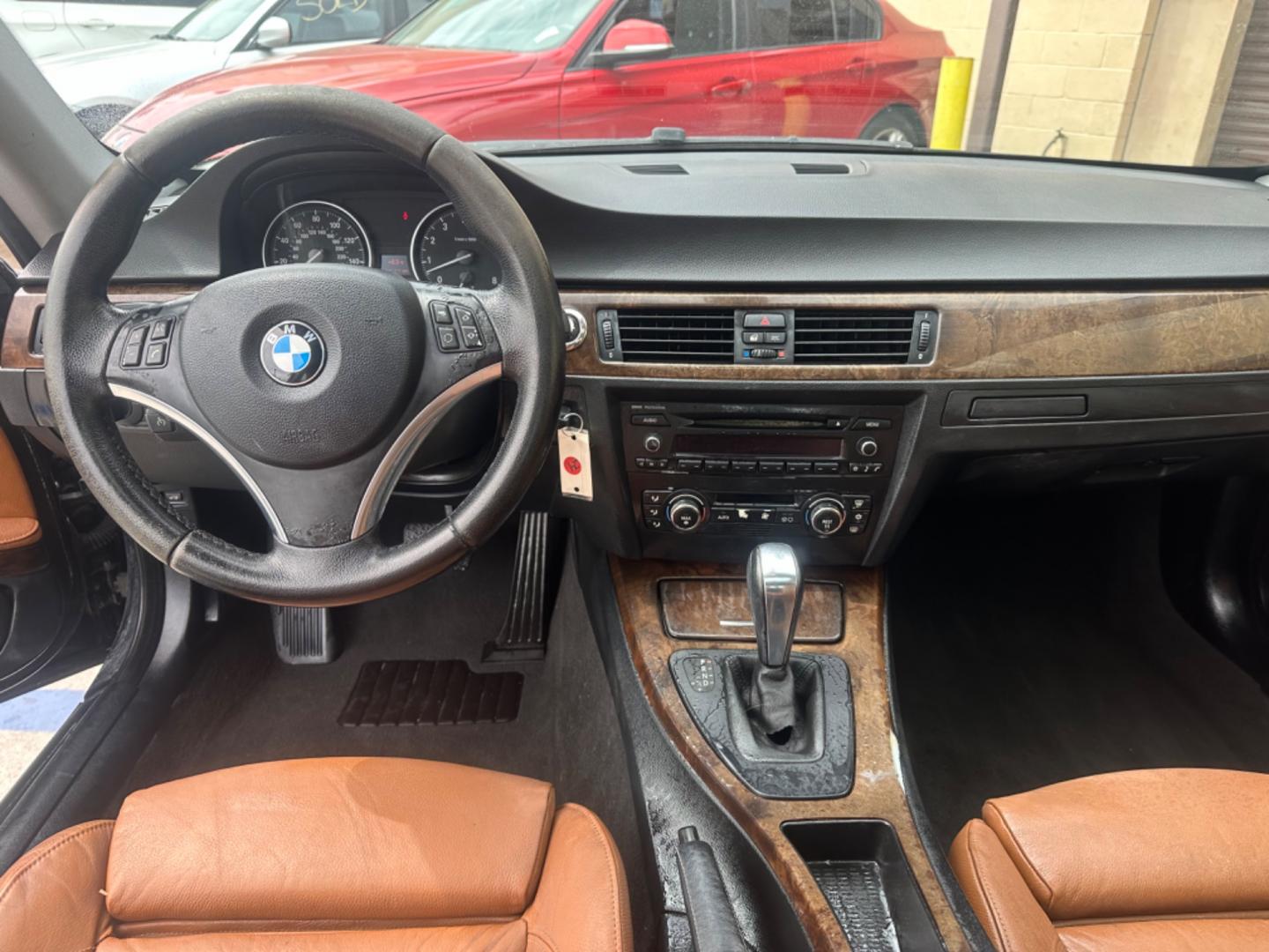 2007 Black /South African Safari BMW 3-Series Leather (WBAWB33557P) with an 6 Cylinder engine, Automatic transmission, located at 30 S. Berkeley Avenue, Pasadena, CA, 91107, (626) 248-7567, 34.145447, -118.109398 - Photo#17